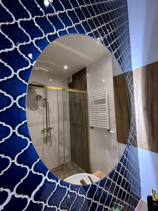 B&W Luxurious Apartment In The Heart Of Wroclaw Ngoại thất bức ảnh